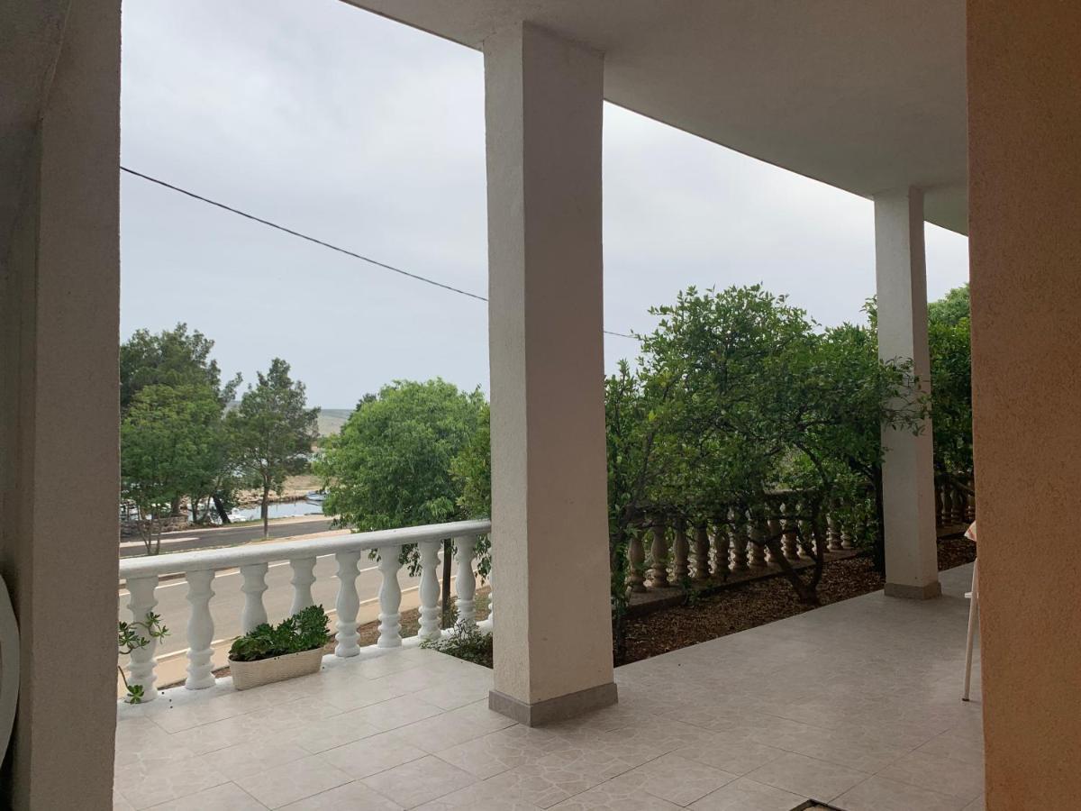 Apartmani Spomenka Seline Bagian luar foto