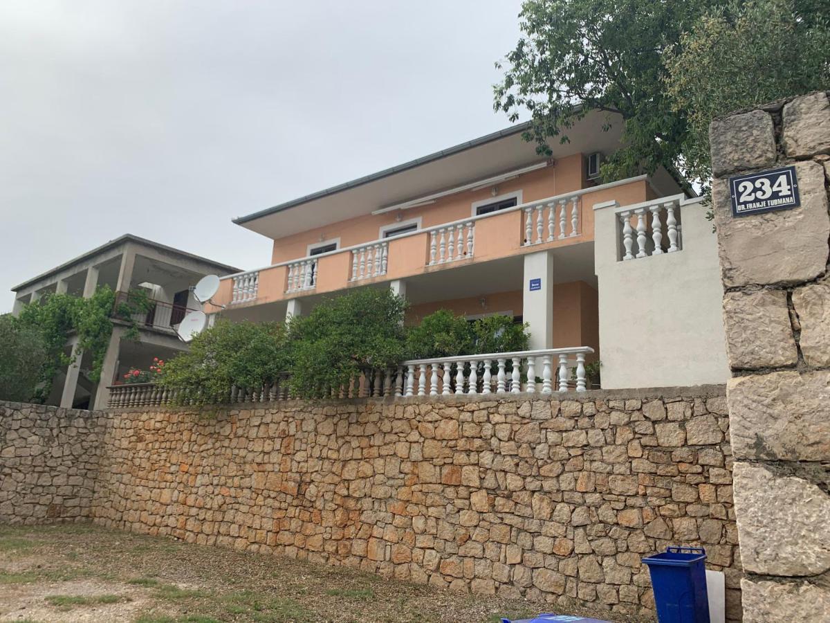 Apartmani Spomenka Seline Bagian luar foto