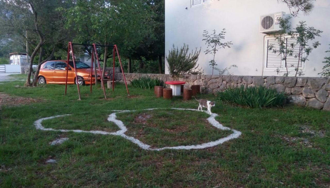 Apartmani Spomenka Seline Bagian luar foto