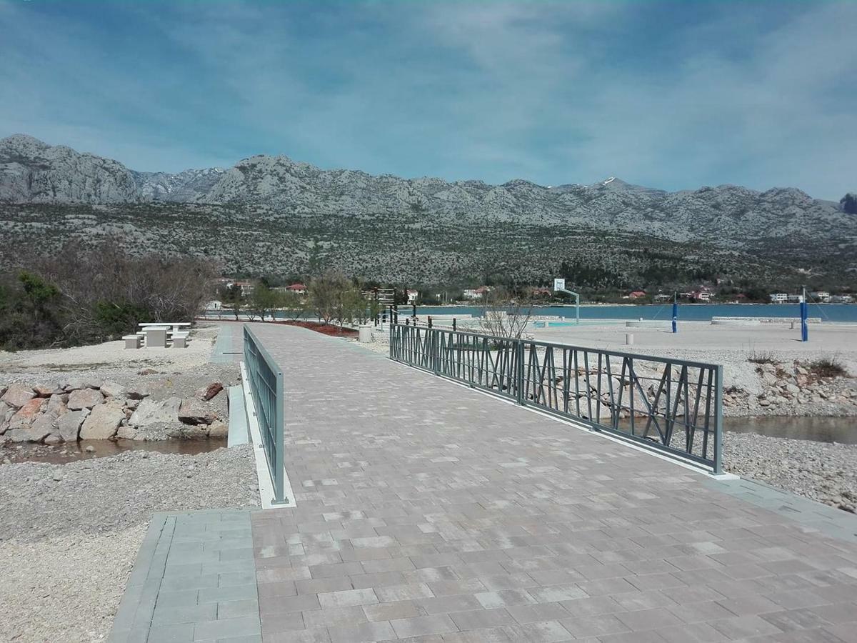 Apartmani Spomenka Seline Bagian luar foto