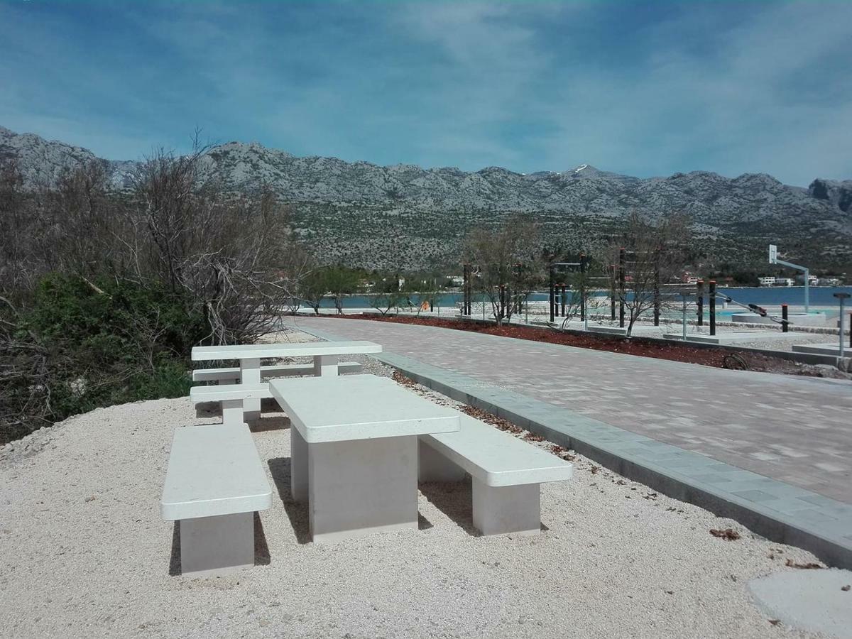 Apartmani Spomenka Seline Bagian luar foto