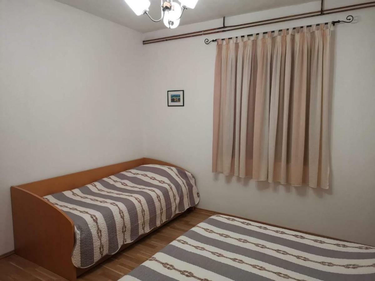 Apartmani Spomenka Seline Bagian luar foto