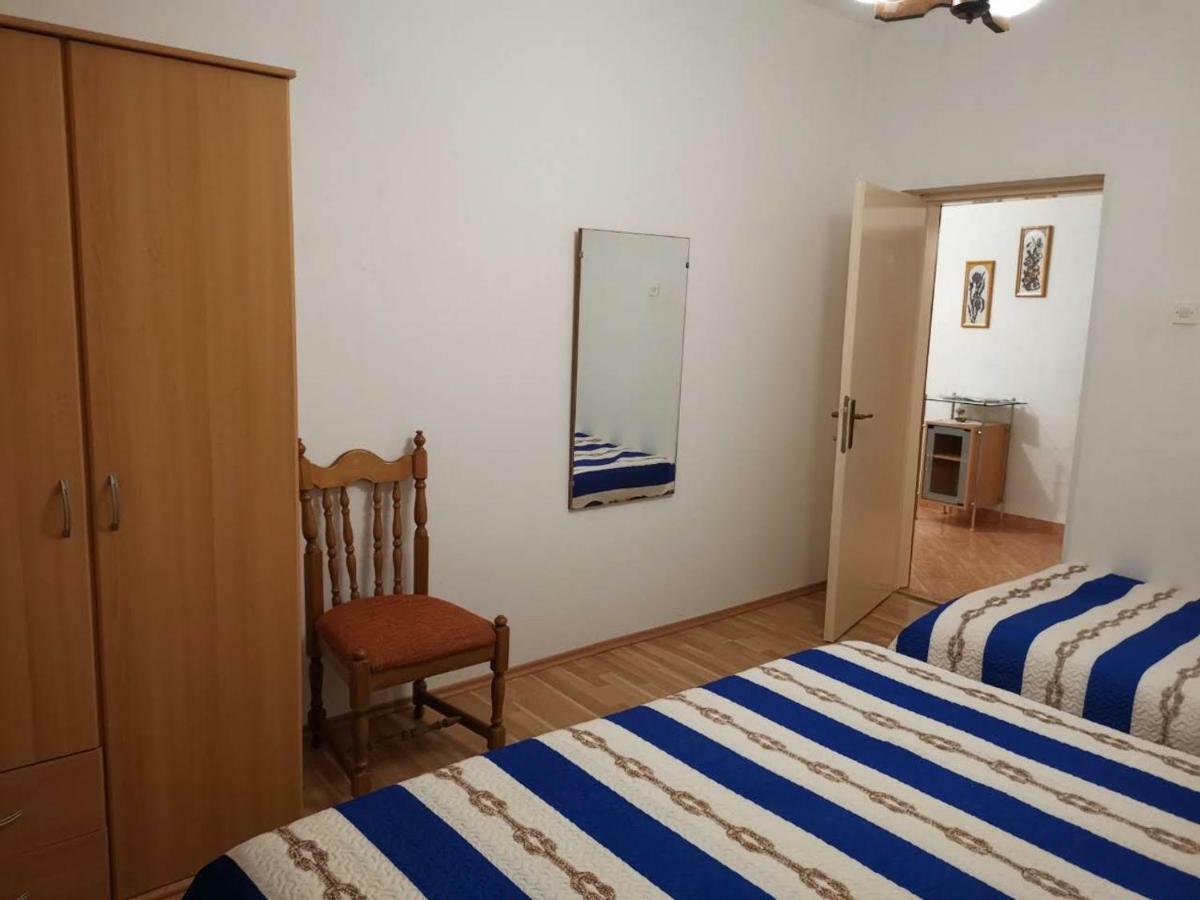 Apartmani Spomenka Seline Bagian luar foto